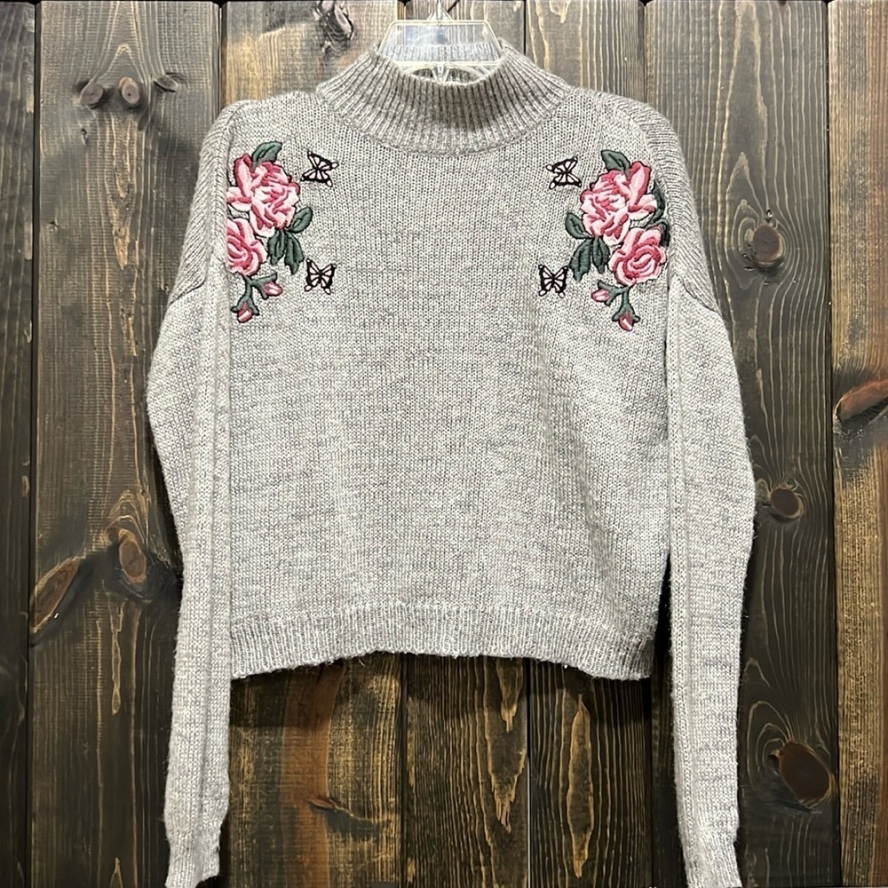 Cloud Chaser Embroidered Floral Sweater S Cropped Grey Mock Y2K 90s Girlhoodcore